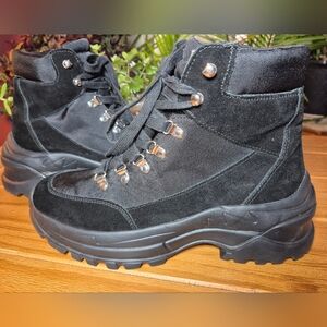 Steve Madden Riland‎ Platform Boots - Size 10